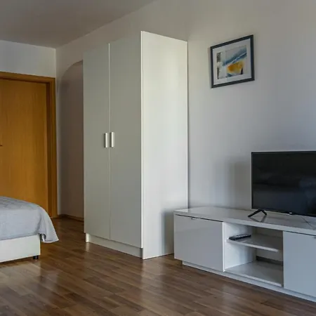 Kim Apartment