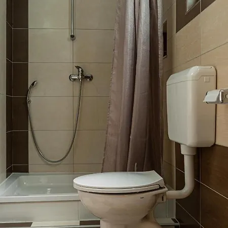 Kim Apartman Rab Town